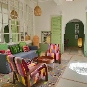https://dar-dabakech.marrakeshhotelsmorocco.com